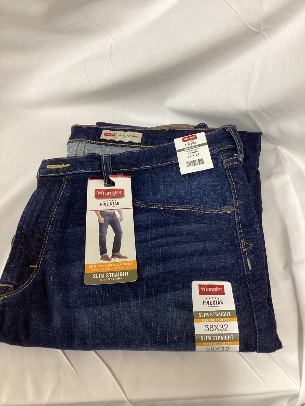 Wrangler Slim Straight Men's Jeans - Dark Indigo Blue